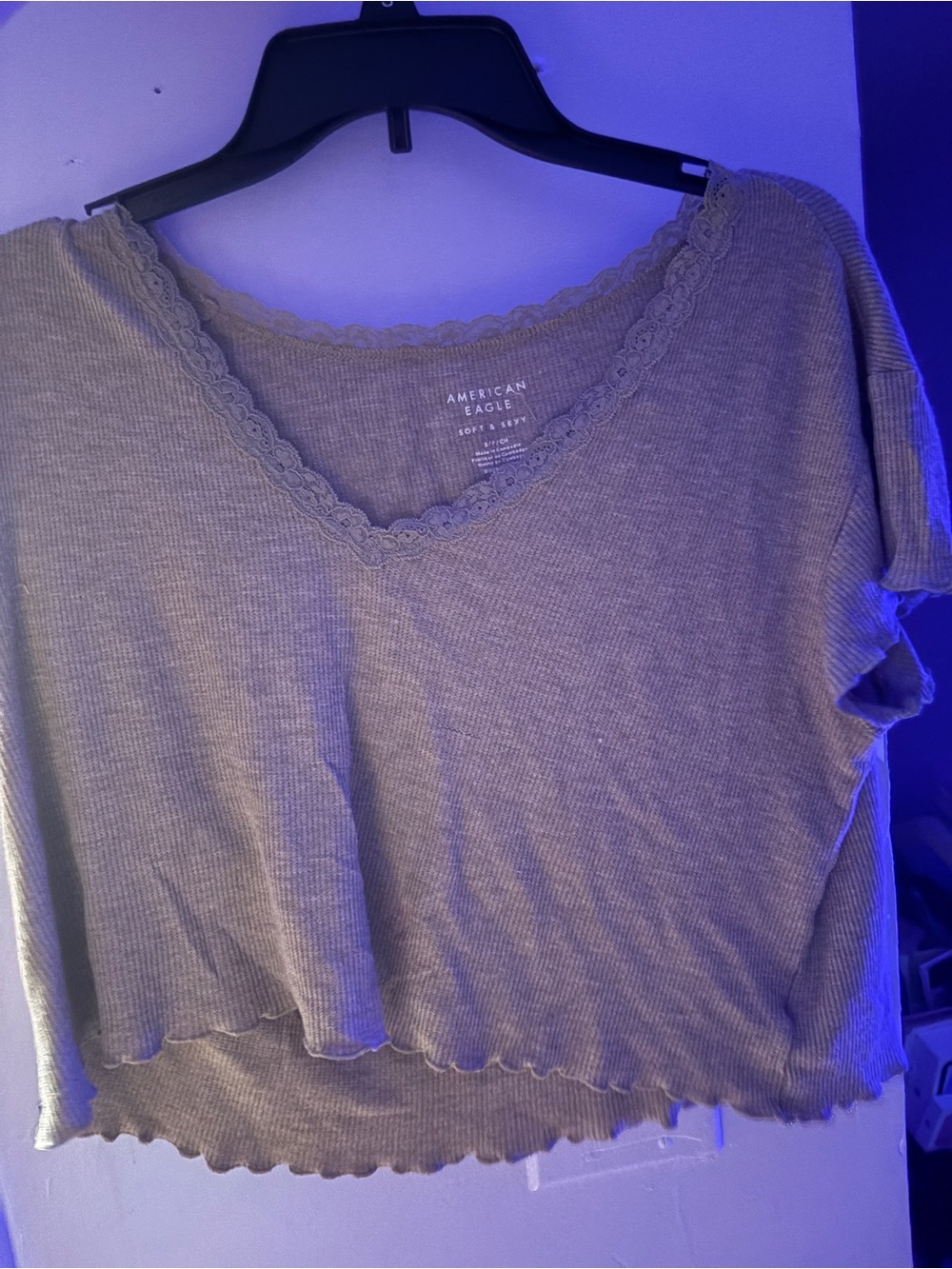 American Eagle Outfitters Olive Lace-Trim Ribbed Crop Top